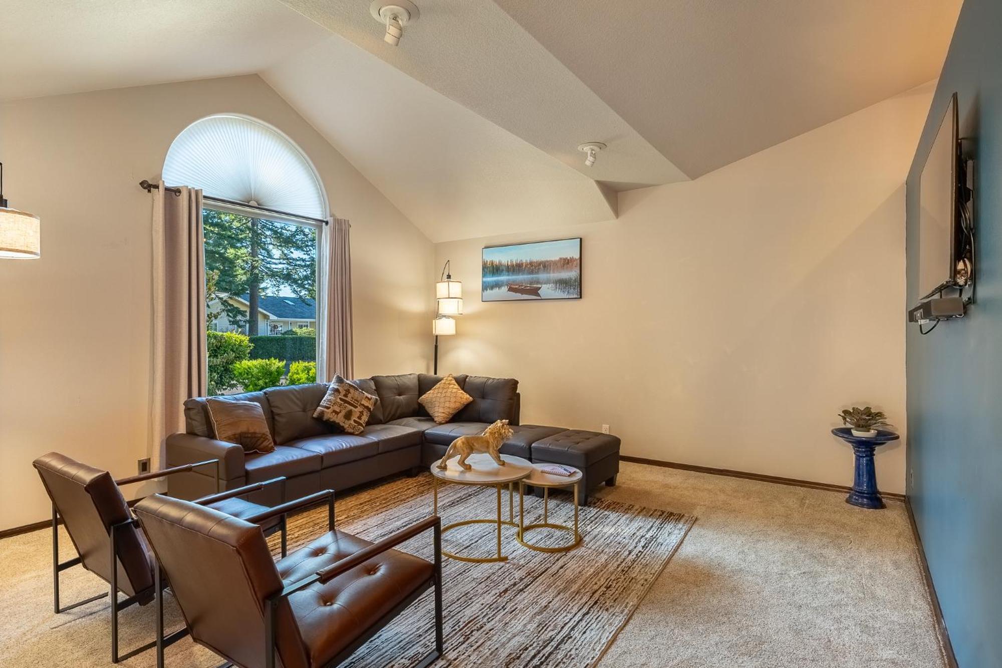 Comfy 4B/2B Home Near Dunes & Ocean! Pet Friendly! Флоренс Екстер'єр фото