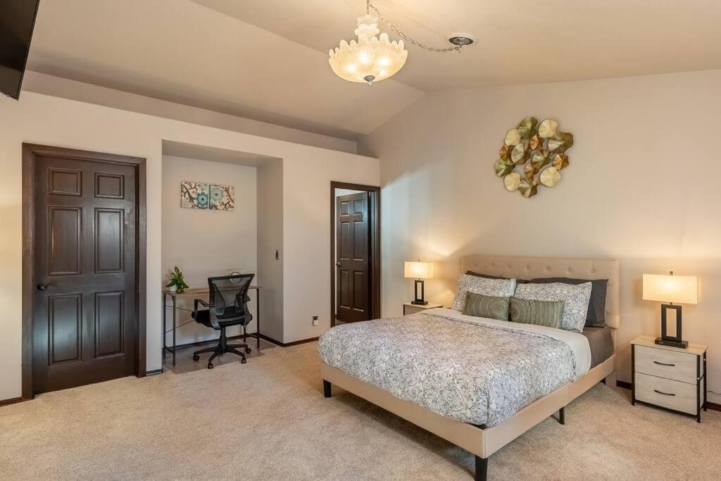 Comfy 4B/2B Home Near Dunes & Ocean! Pet Friendly! Флоренс Екстер'єр фото